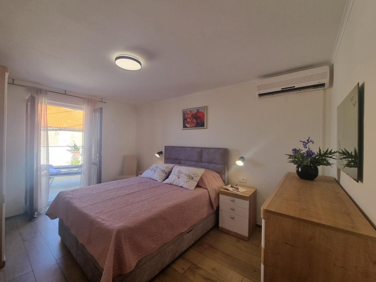 Holiday Home Тръстено Екстериор снимка
